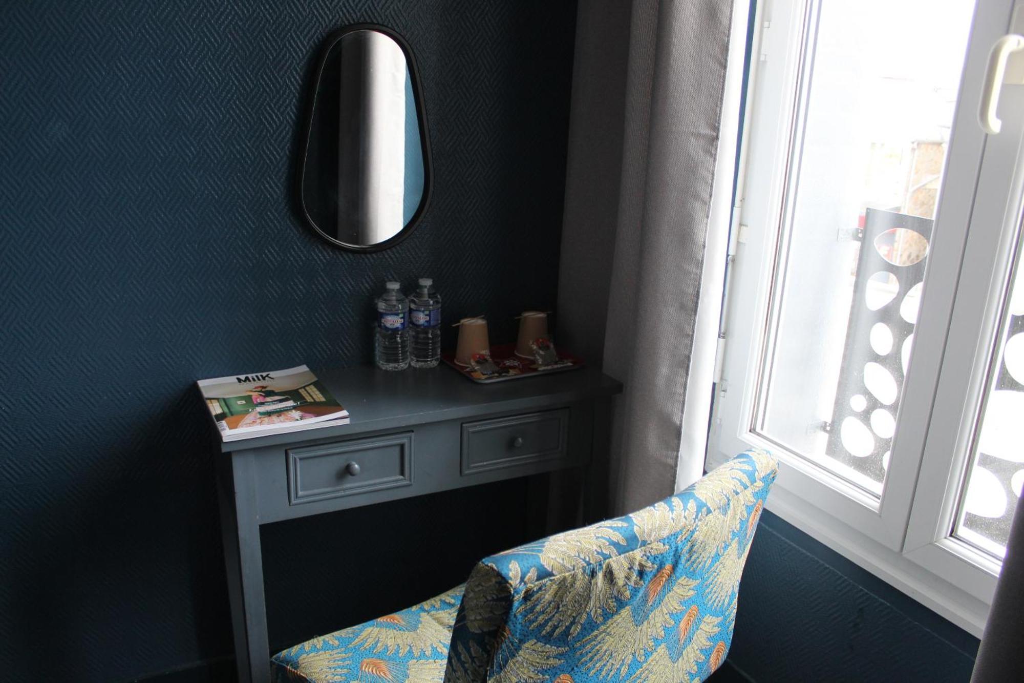 Hotel Des Pins Jullouville-les-Pins Room photo