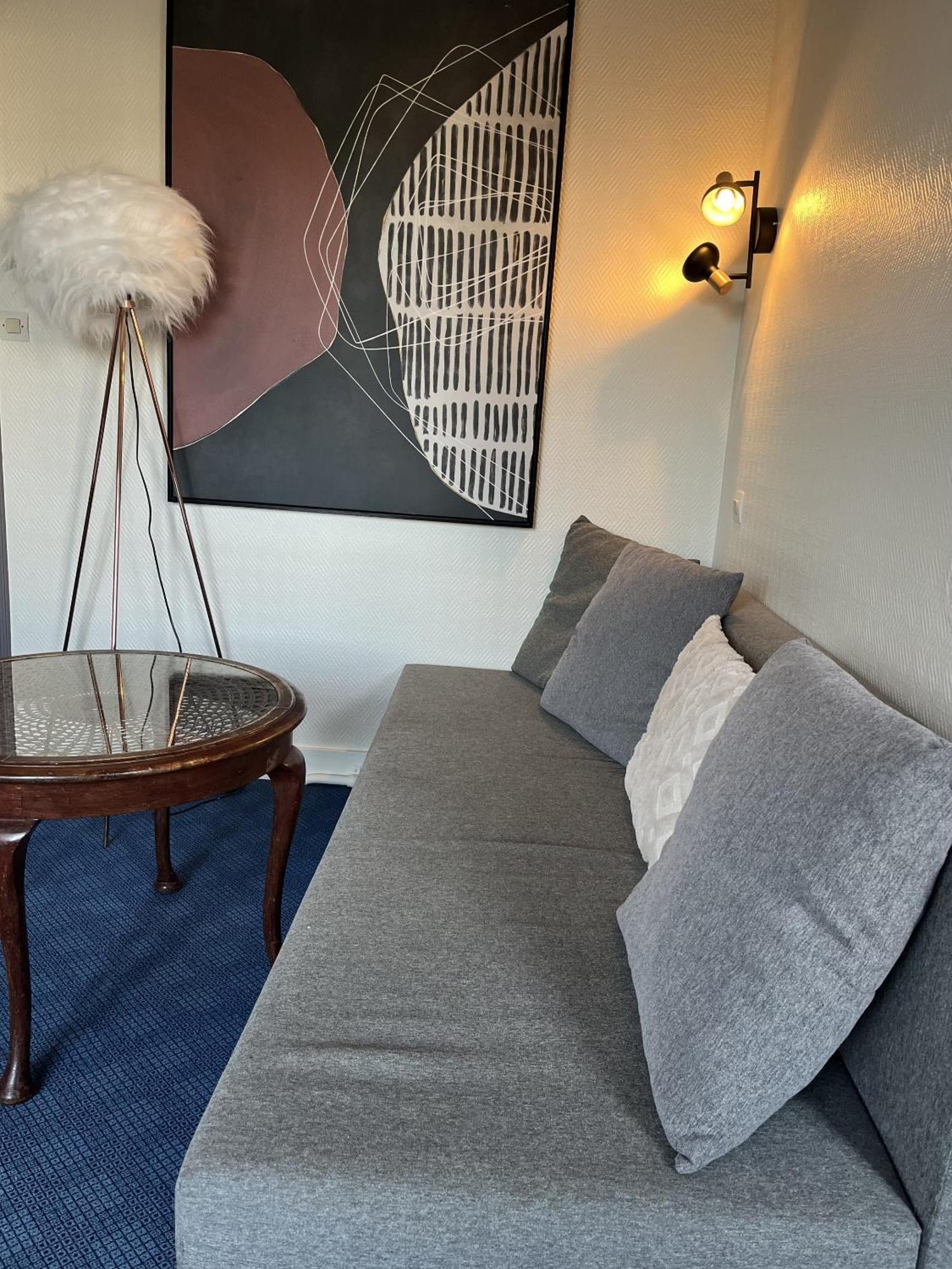 Hotel Des Pins Jullouville-les-Pins Room photo